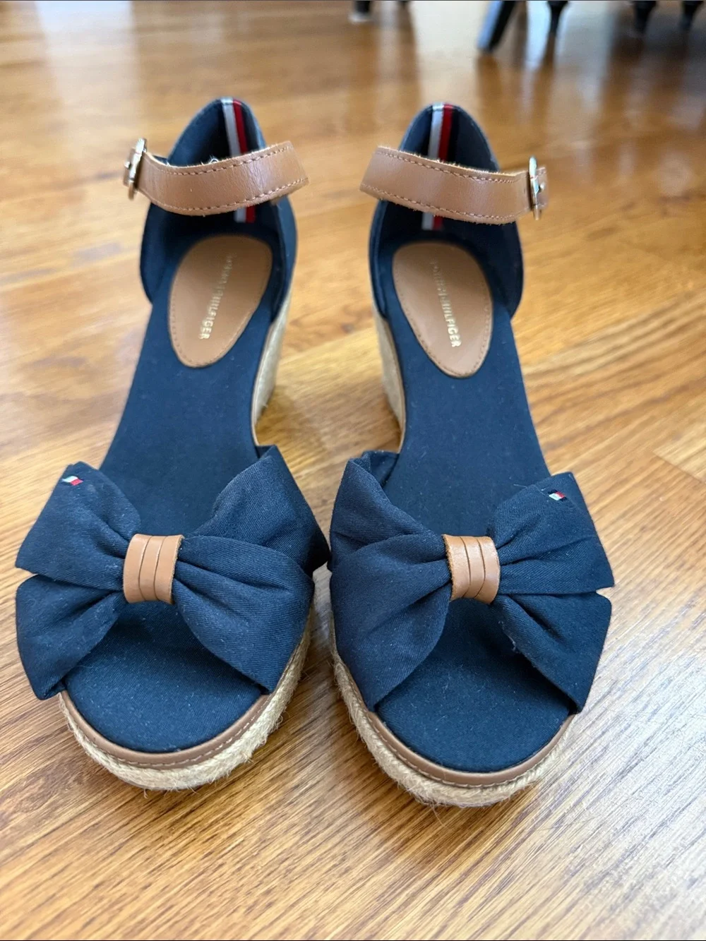 Tommy Hilfiger Iconic Elba Navy Bow Espadrille Wedges Size 7.5